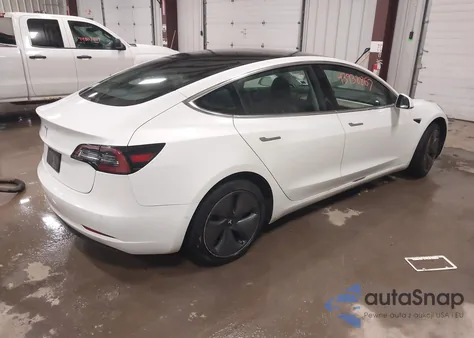 2019 Tesla Model 3 Long Range/Mid Range/Standard Range/Standard Range Plus from USA, damaged, VIN 5YJ3E1EA1KF484240